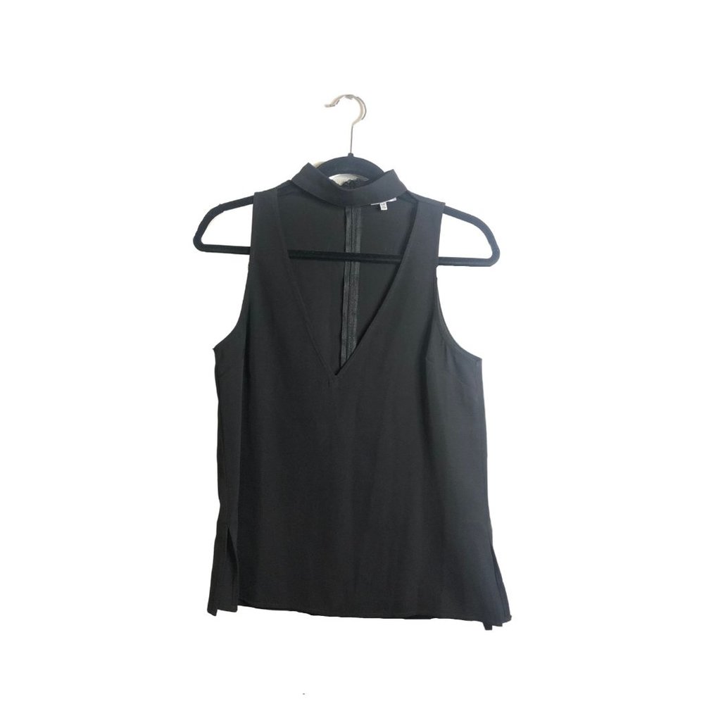 Tobi Deep-V Sleeveless Blouse